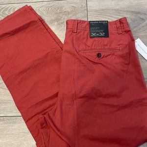 NWT Men’s Banana Republic Chinos - Size 36
